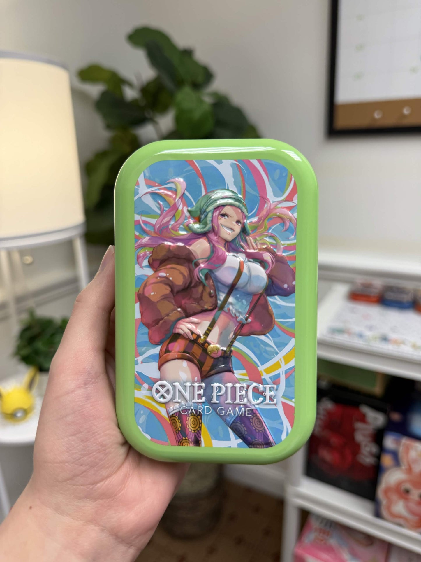 One Piece Tin (Female Variations) with One Piece Assorted BULK