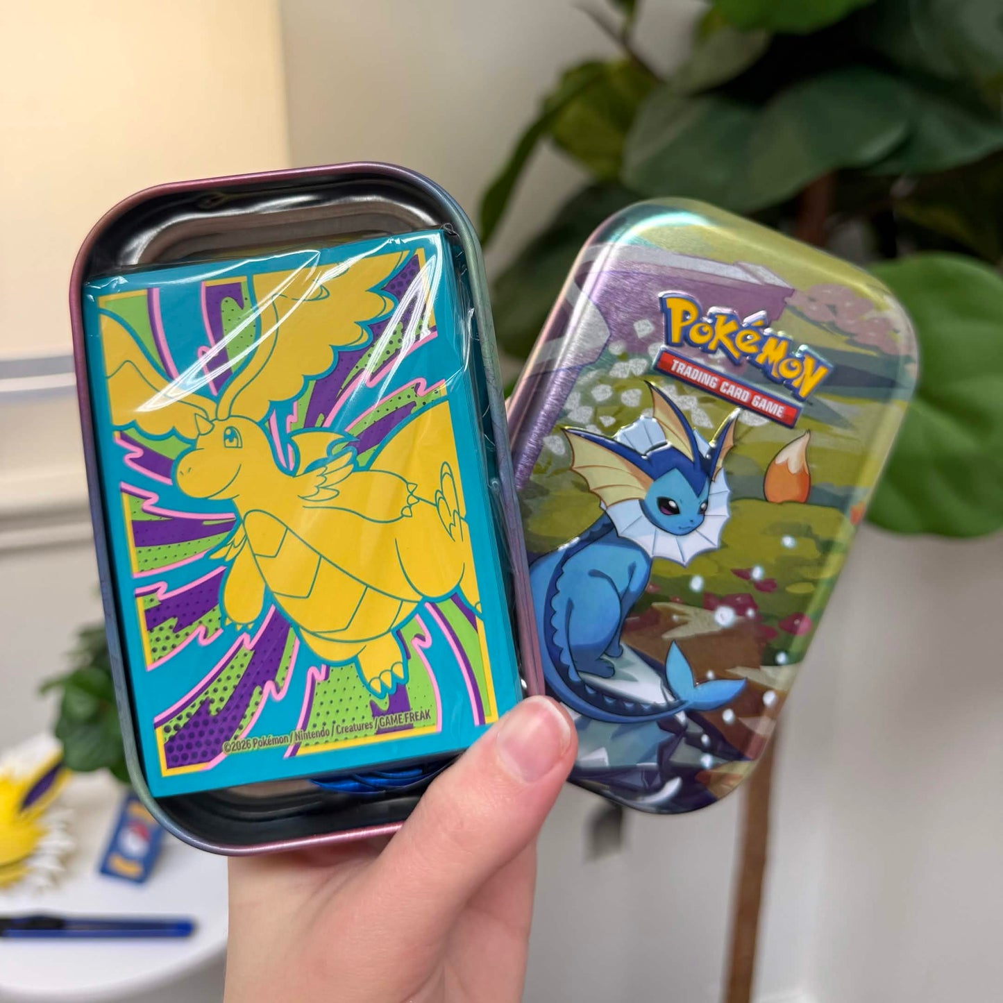 Pokémon Mystery Mini Tin (Authentic TCG Accessories)