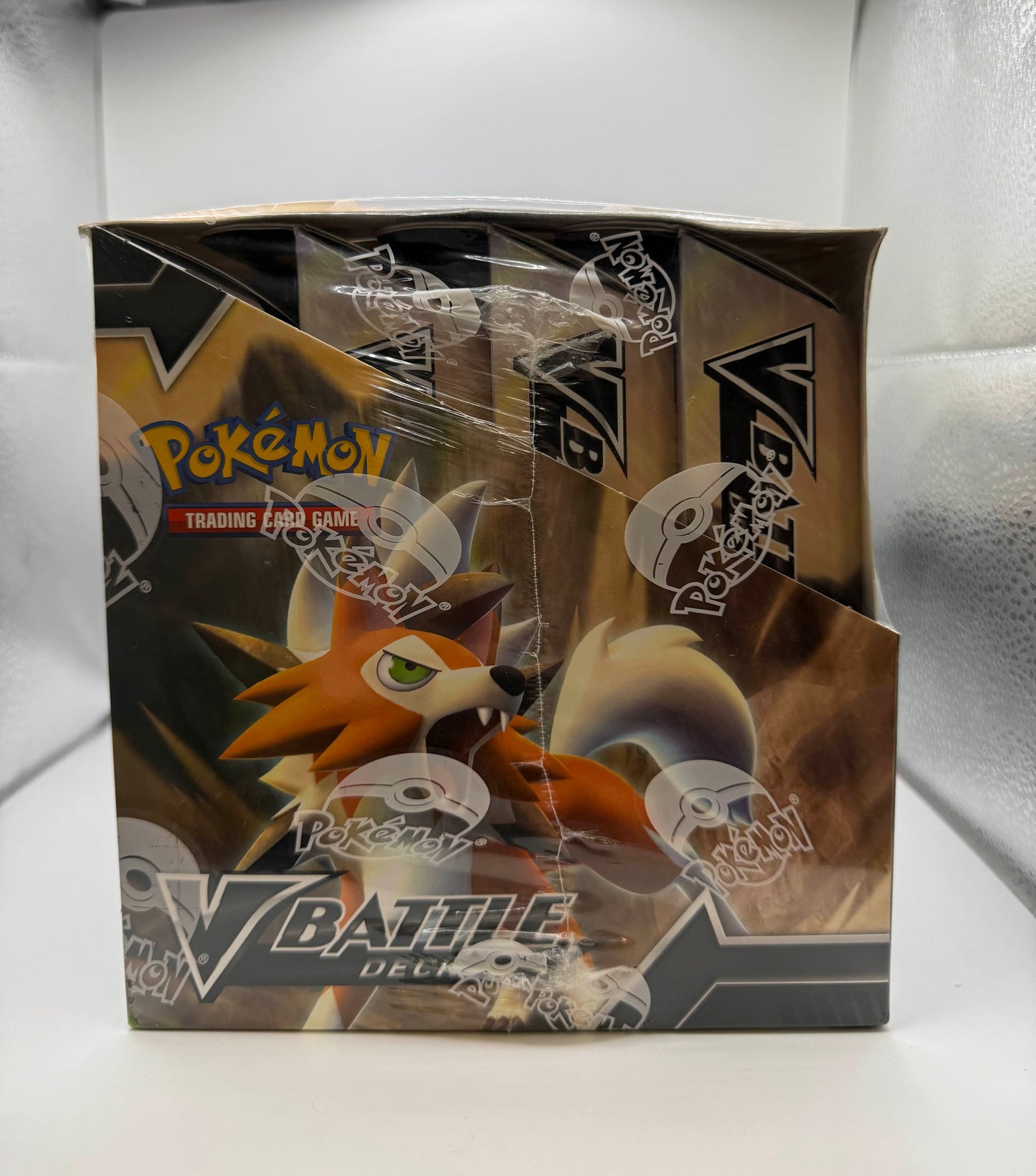 Pokémon TCG │ Battle Decks: Lycanroc V & Corviknight V DISPLAY CASE (8 Decks)