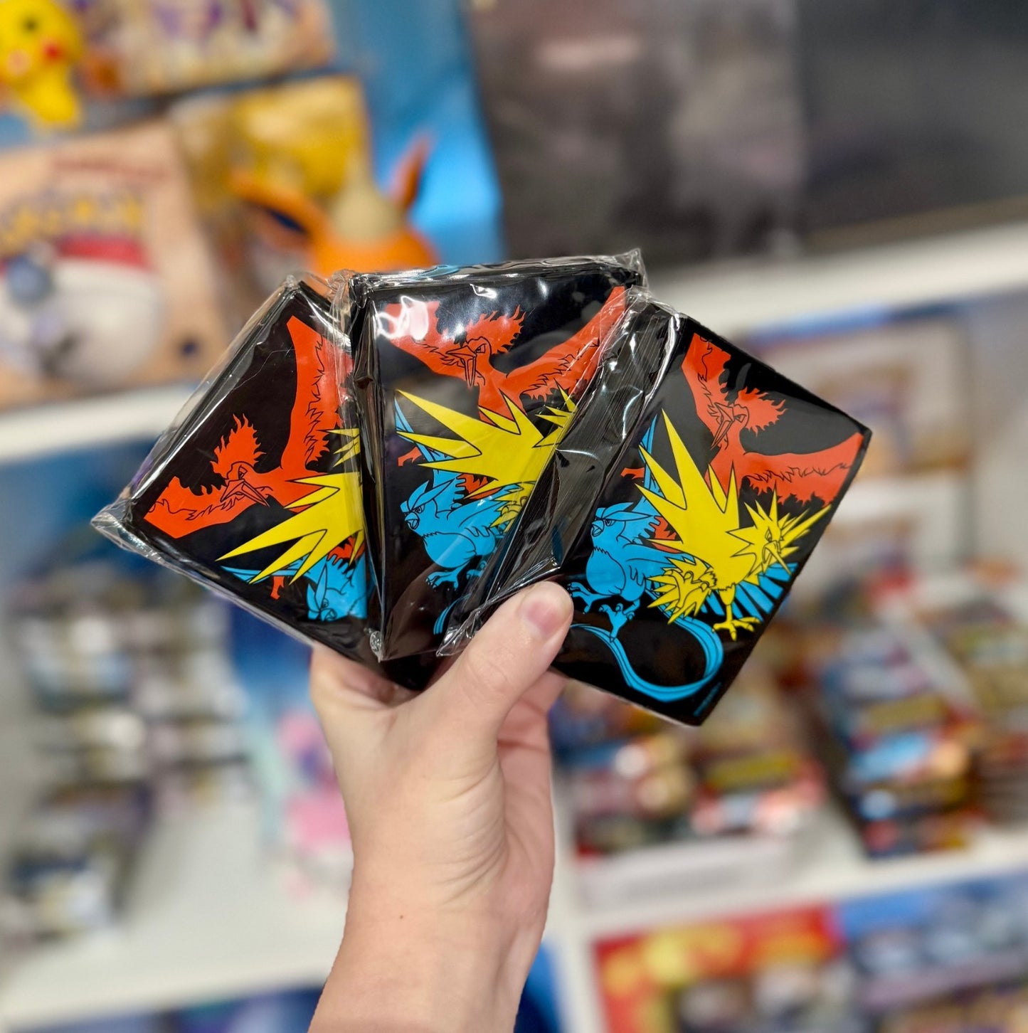 Pokemon TCG │ Hidden Fates Legendary Birds Card Sleeves (65ct)